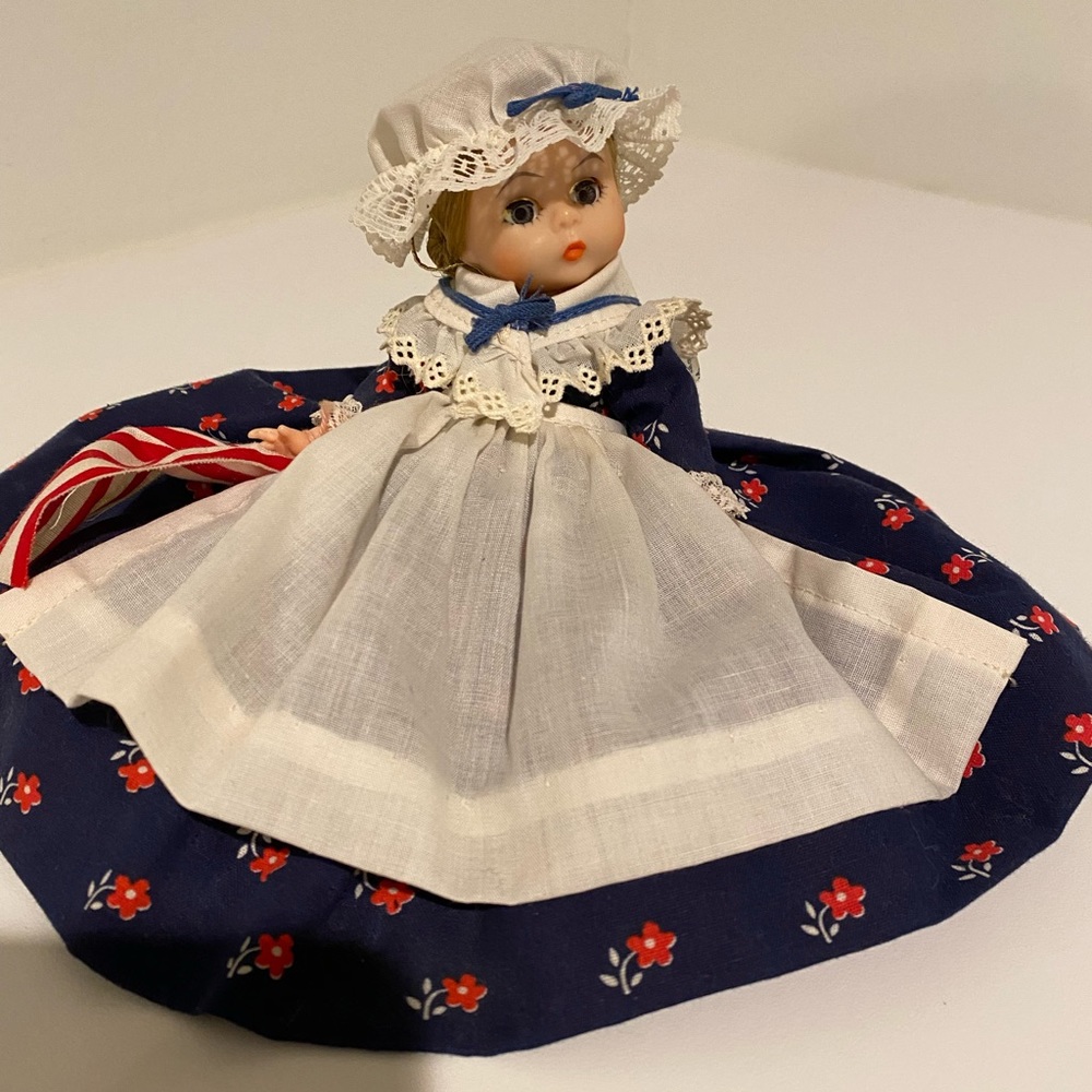 Betsy Ross, Madame Alexander, doll
